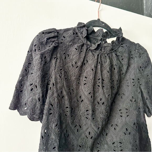 Sezane Louisah Eyelet Lace Short Sleeve High Neck Blouse Black Size 34 US 2 - Picture 3 of 7